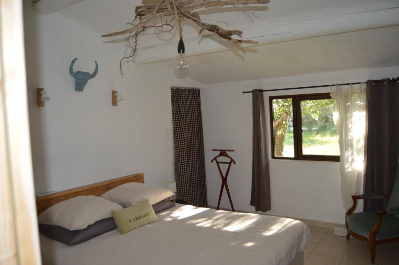 Albaron Bergerie D'Alivon En Camargue B&B 외부 사진