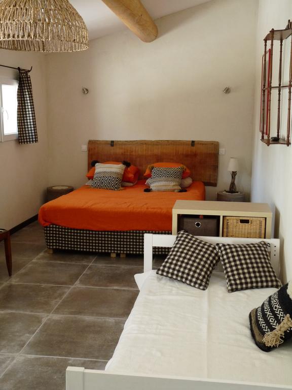 Albaron Bergerie D'Alivon En Camargue B&B 외부 사진